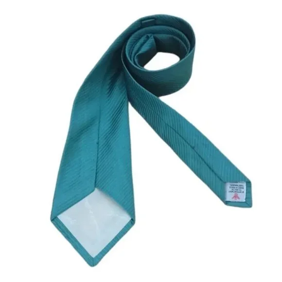 TURNBULL & ASSER Solid Green Silk Tie HANDMADE ENGLAND 57/ 3.6 EC